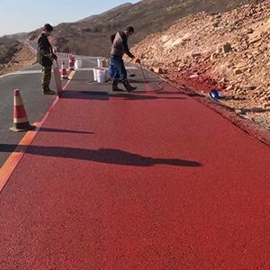 崇左一是彩钢瓦喷漆翻新，地面喷涂